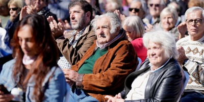 Mujica respald� la propuesta del Pit-Cnt de reducir a 6 horas la jornada laboral