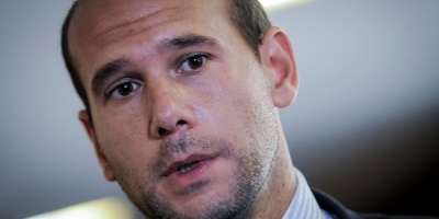 Lema: "Se est� reforzando el sistema de alimentaci�n"