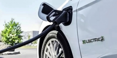 Alemanas BMW y Eon planean carga inteligente para coches eléctricos