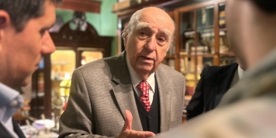 El expresidente Sanguinetti dijo que la adjudicaci�n discrecional de una vivienda por parte de un ministerio, no tiene sustento legal