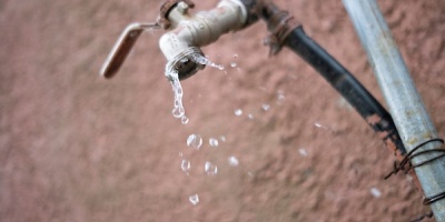 URSEA reitera que el agua que distribuye OSE es apta para el consumo humano