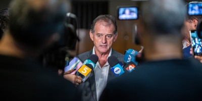 Cabildo Abierto present� nuevo proyecto de deudas y marca un plebiscito si no hay acuerdo en el Parlamento