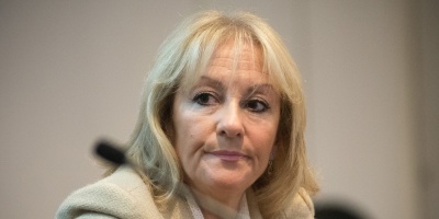 La intendente de Montevideo dijo que le gustar�a ver un poco m�s de actividad al evaluar las medidas del Gobierno para paliar la crisis del agua