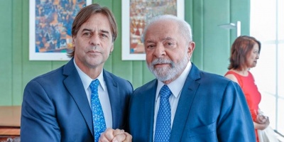 "Basta de instituciones", dijo Lacalle Pou, al tiempo que llam� a los presidentes a concretar "acciones"