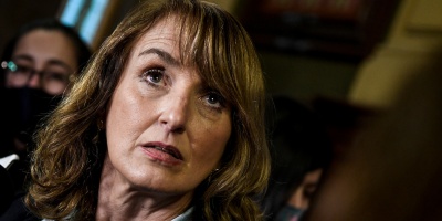 Asia�n aclar� que fue una iniciativa personal la posible reserva de la sesi�n de desafuero de Penad�s