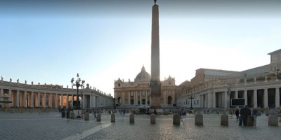 El Papa prosigue su recuperaci�n con fisioterapia respiratoria y se dedica al trabajo y la lectura