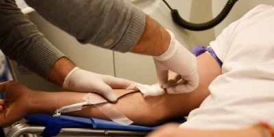 Proponen pagar una multa de tr�nsito leve, con una donaci�n de sangre