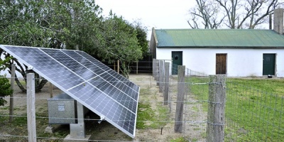 UTE inaugur� paneles fotovoltaicos en las localidades de Rinc�n del Yi y Sauce del Yi, en el departamento de Durazno
