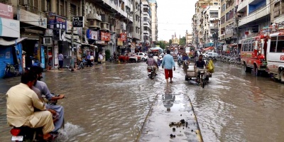 Las lluvias premonz�nicas dejan al menos 20 muertos en Pakist�n