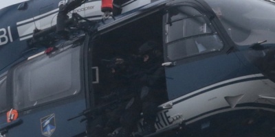 Terroristas buscados por atentado en Francia siguen atrincherados y dicen querer "morir como m�rtires"