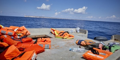 Rescatados m�s de 200 migrantes por un buque de una ONG en cuatro operaciones en el mar Mediterr�neo