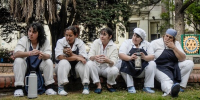 Despidieron a trabajadores del Pasteur por tomar agua mineral que no les correspond�a.