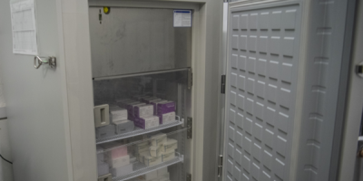 La Intendencia de Montevideo recibi� equipos para refrigerar vacunas