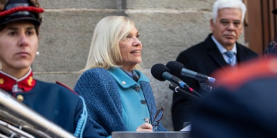 La presidenta en ejercicio, Beatriz Argim�n, manifest� preocupaci�n por la denominada �democracia algor�tmica, y las formas en las que la tecnolog�a �van a incidir en la vida democr�tica�