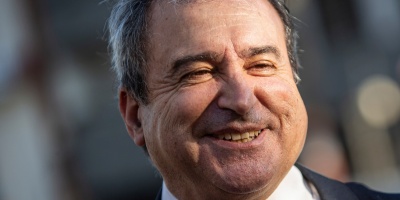 El Ministro de Vivienda Ra�l Lozano dijo que apoya el proyecto de soluci�n de deuda que alcanzar� a 250 familias clientes del BHU