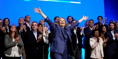 Laura Raffo lanz� oficialmente el movimiento �Sumar�,  con la promesa de impusar el empleo y dar batalla contra el narcotr�fico