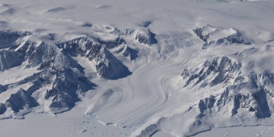 Un ncleo de hielo perdido hace mucho tiempo revela que la mayor parte de Groenlandia era verde hace 416.000 aos