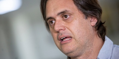 El director nacional de la granja, Nicol�s Chiesa, dijo que el presidente de la la UAM, Diego Gar�n, no aplica lo que vota la c�pula de la instituci�n