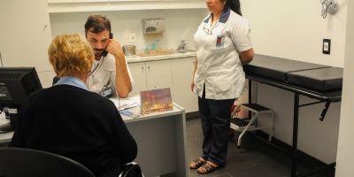 El diputado �lvaro Viviano dijo que se dialogar� con Presidencia y la Oficina del Servicio Civil para que el nuevo sistema de certificaci�n medica no implique una p�rdida de derechos 