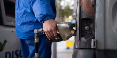 Podr�an subir los combustibles en Agosto.