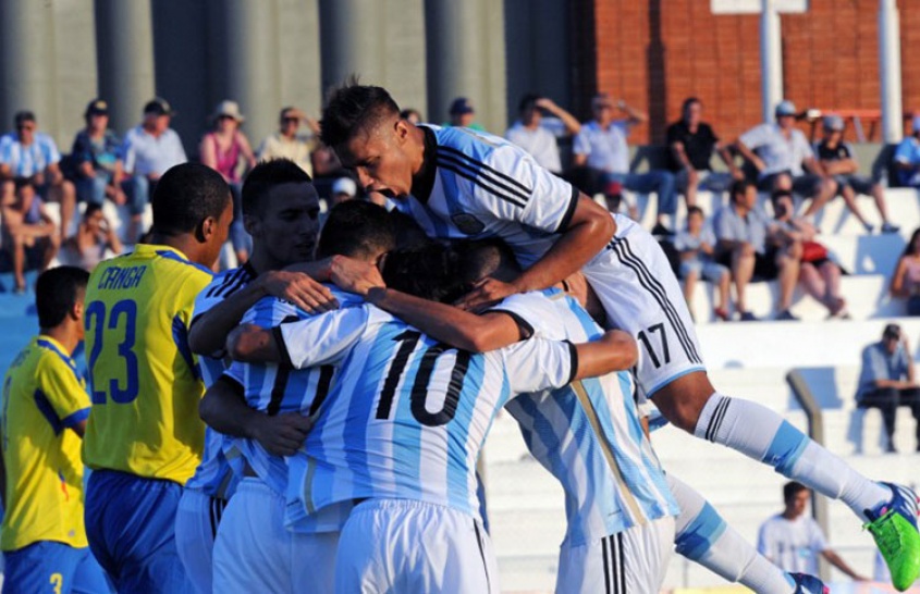 Chicos pero goleadores