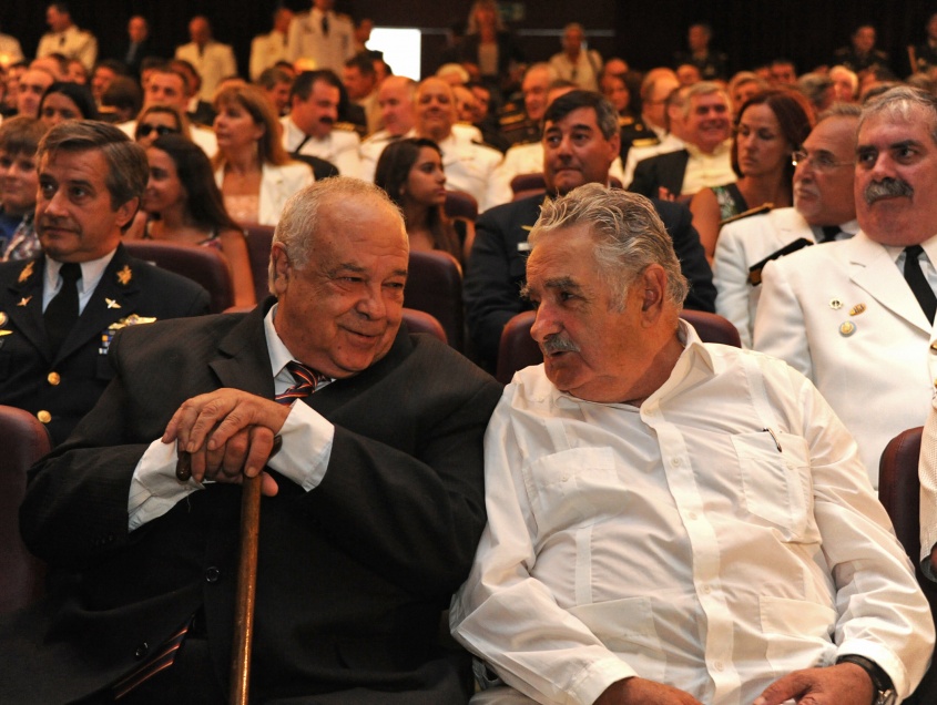 Entre nosotros