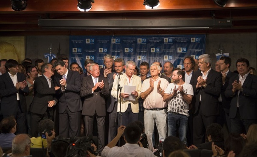 Teor&iacute;as conspirativas