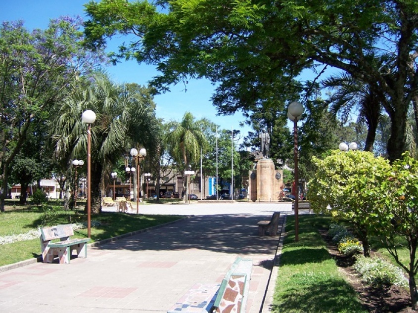 Tir&aacute; para arriba