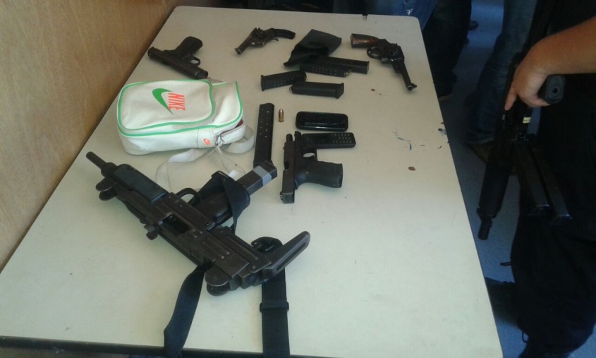Policías en acción