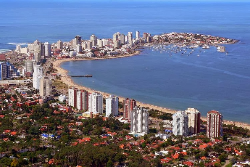 Desde la vecina orilla