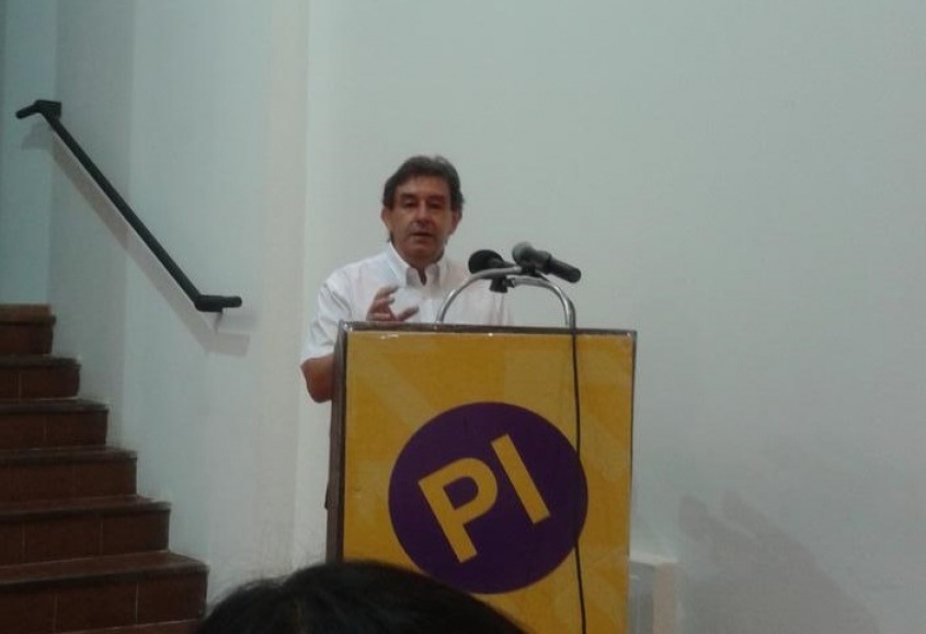Línea de tres