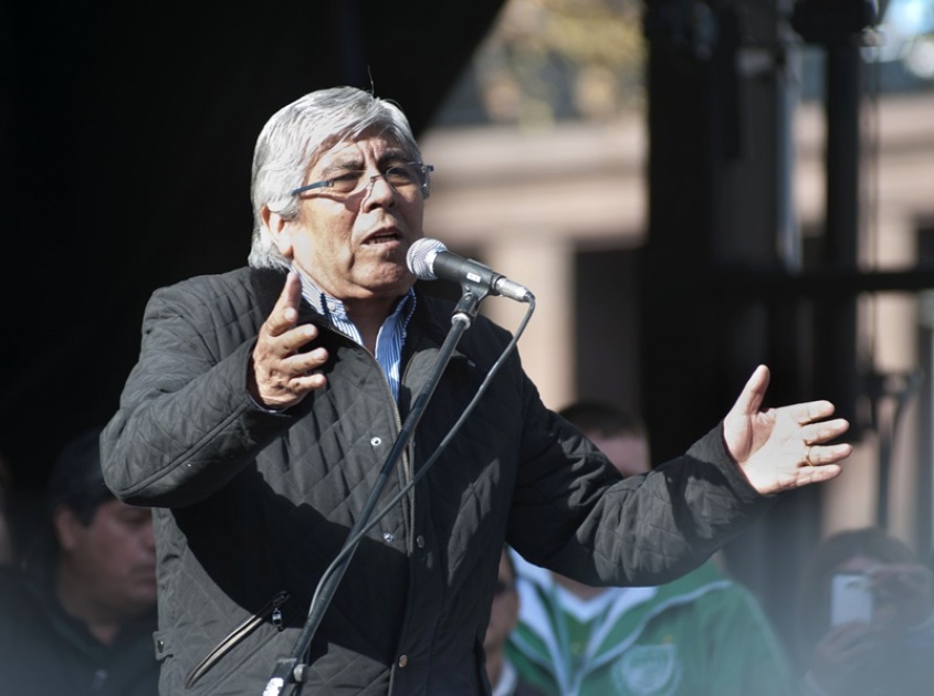 Al otro lado del r&iacute;o