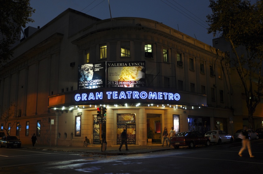 Cine y teatro