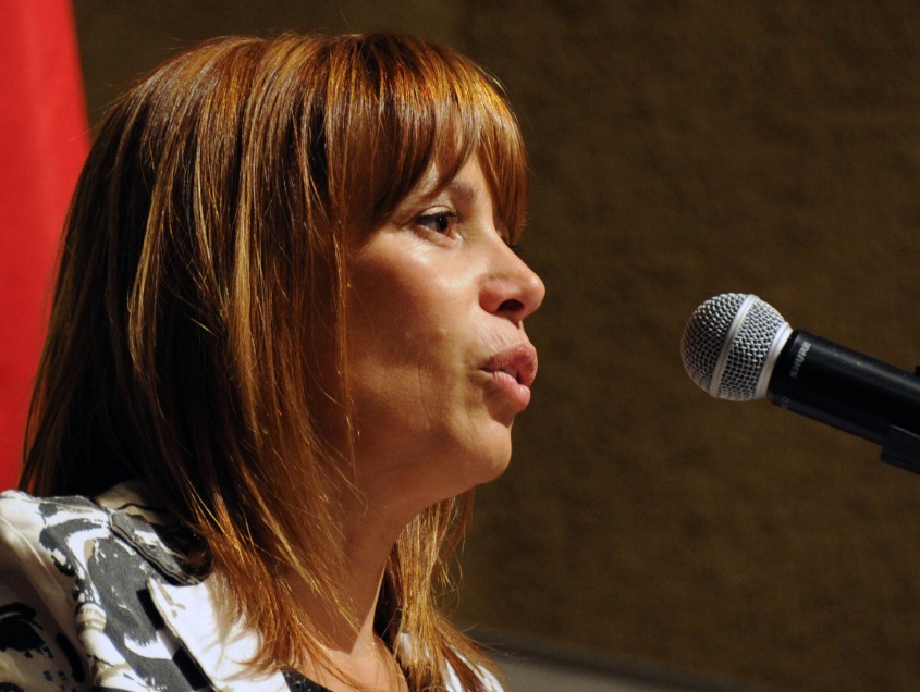 Con super&aacute;vit