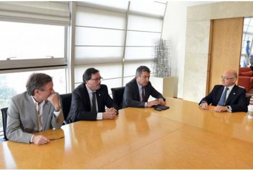 Conflicto termina en la Haya