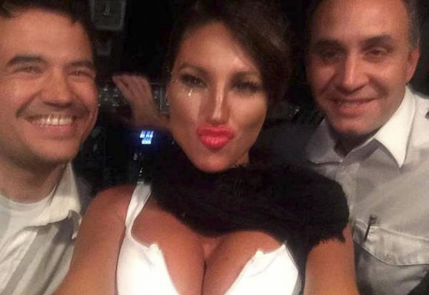 Foto, v&iacute;deo y esc&aacute;ndalo