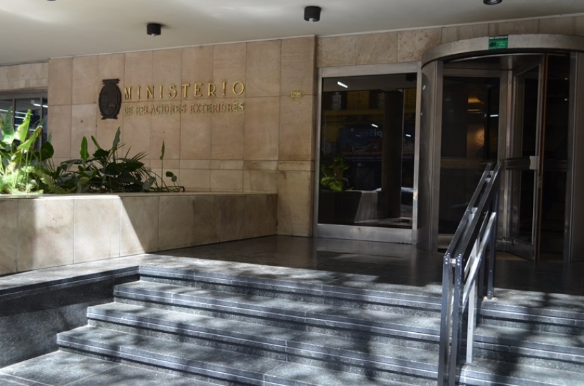 En un lado o en otro