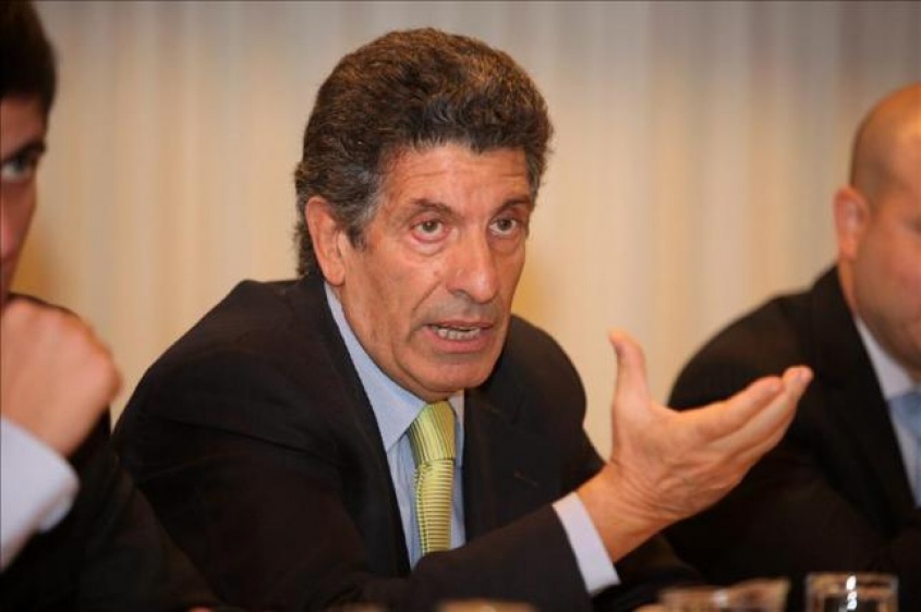 Leer antes de firmar