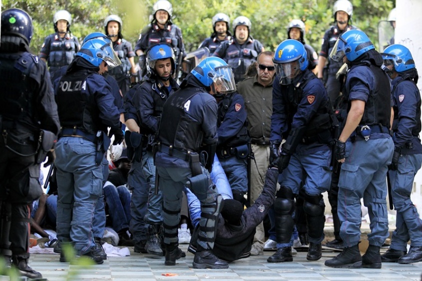 Polic&iacute;as en acci&oacute;n