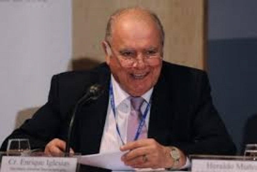 Efecto domin&oacute;