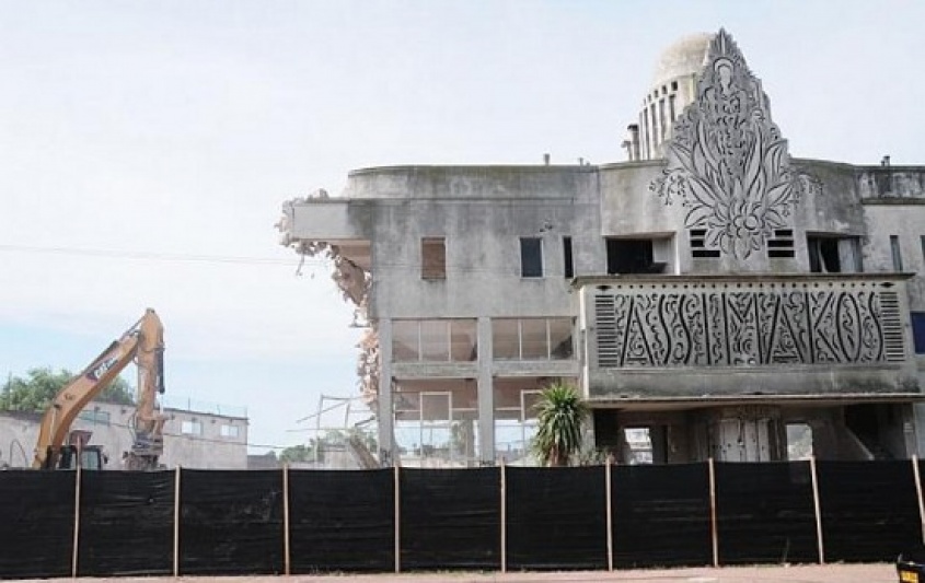 Edificio Assimakos
