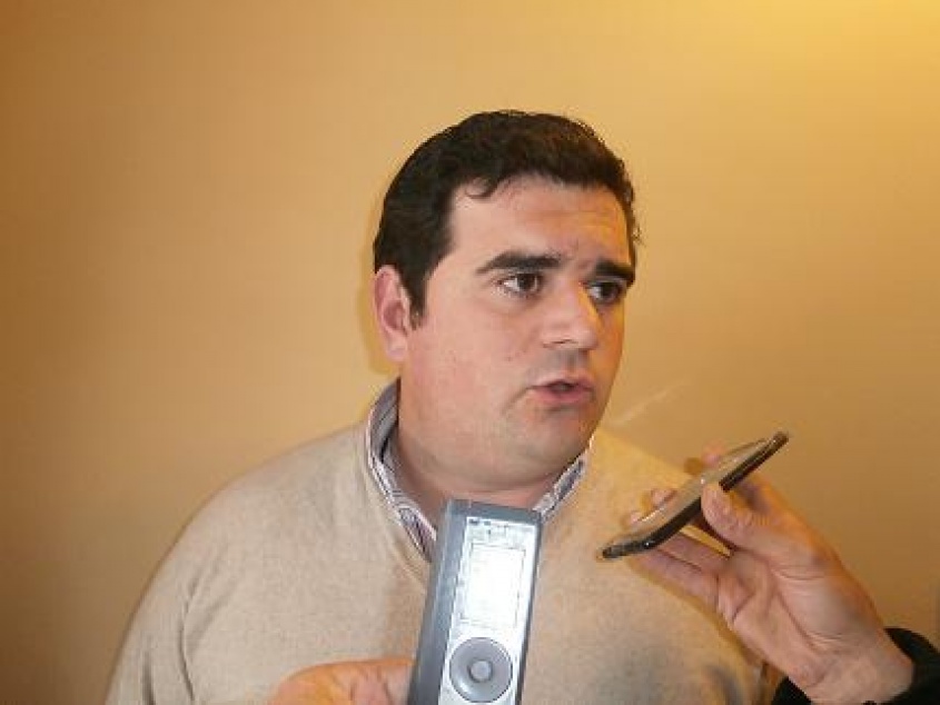 No se escucha