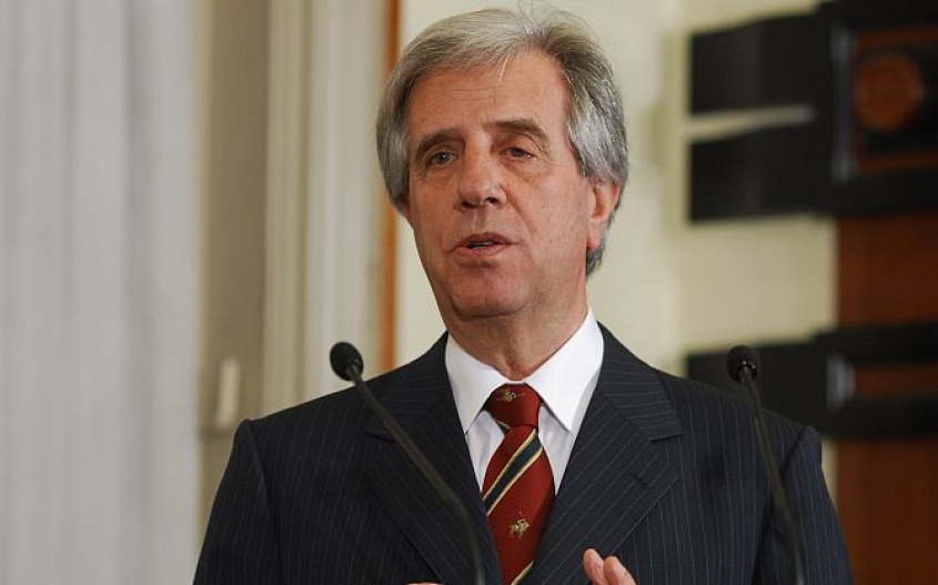 Prometi&oacute; avanzar en materia de DDHH