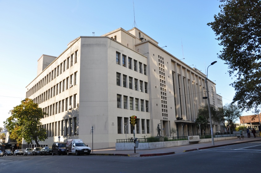 El papel sin firmar