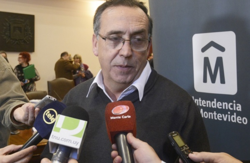 Tijera en mano