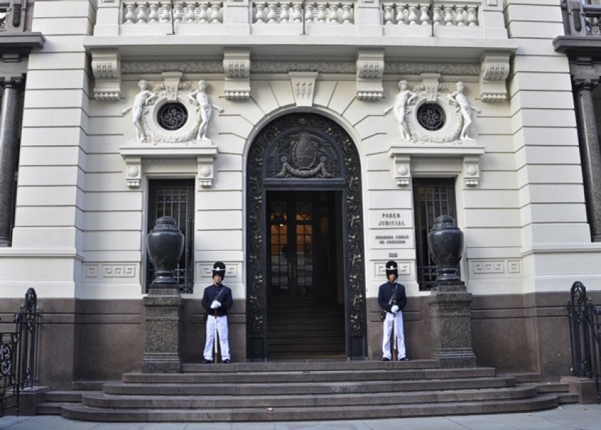 Corte y ocupación