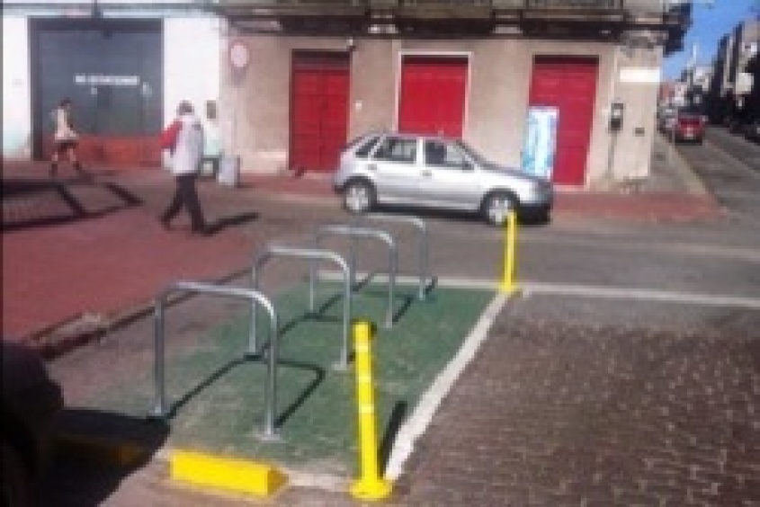 En ocho lugares