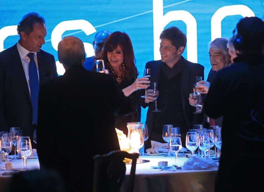 A la salud del pueblo