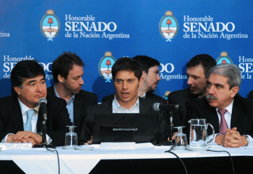 Solo con nuestros votos, pero sale