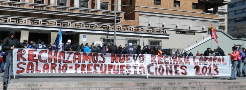 Buscando apoyos